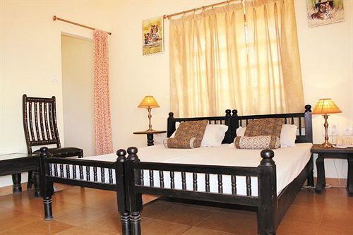 Tiger Safari Resort Савай Мадхопур Екстериор снимка