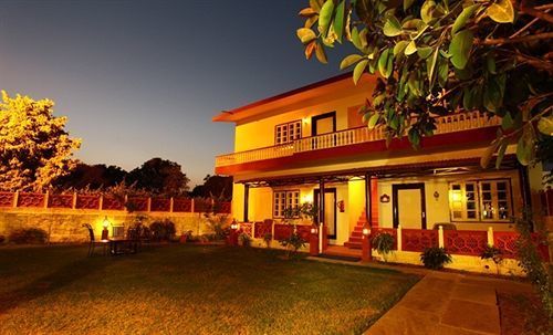 Tiger Safari Resort Савай Мадхопур Екстериор снимка