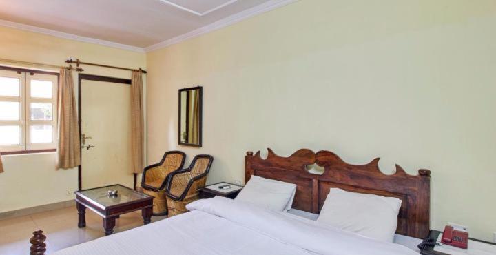 Tiger Safari Resort Савай Мадхопур Екстериор снимка